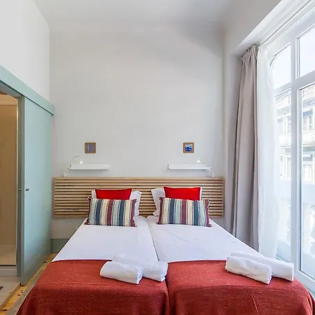 Daire Santa Catarina 652 *