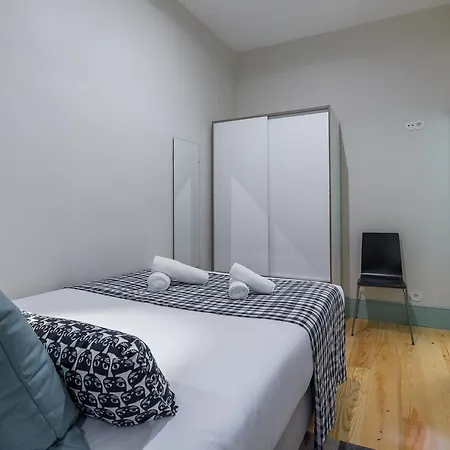 Santa Catarina 652 *