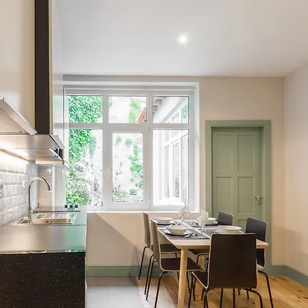 Santa Catarina 652 * Oporto